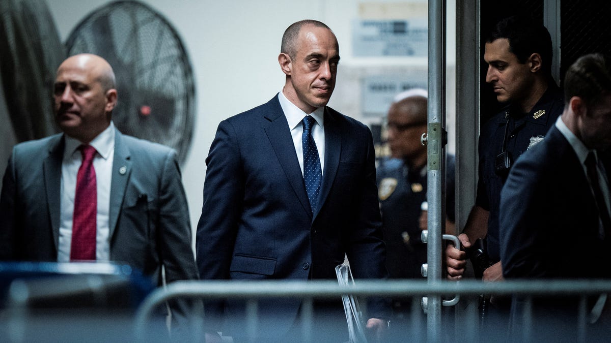 Attorney Emil Bove follows former President Donald Trump as they arrive for Trump's criminal trial at the Manhattan Criminal Court in New York, NY on Wednesday, May 29, 2024. Trump was charged with 34 counts of falsifying business records last year, which prosecutors say was an effort to hide a potential sex scandal, both before and after the 2016 presidential election. Trump is the first former U.S. president to face trial on criminal   charges. (Photo by Jabin Botsford/The Washington Post)  Jabin Botsford/Pool via REUTERS