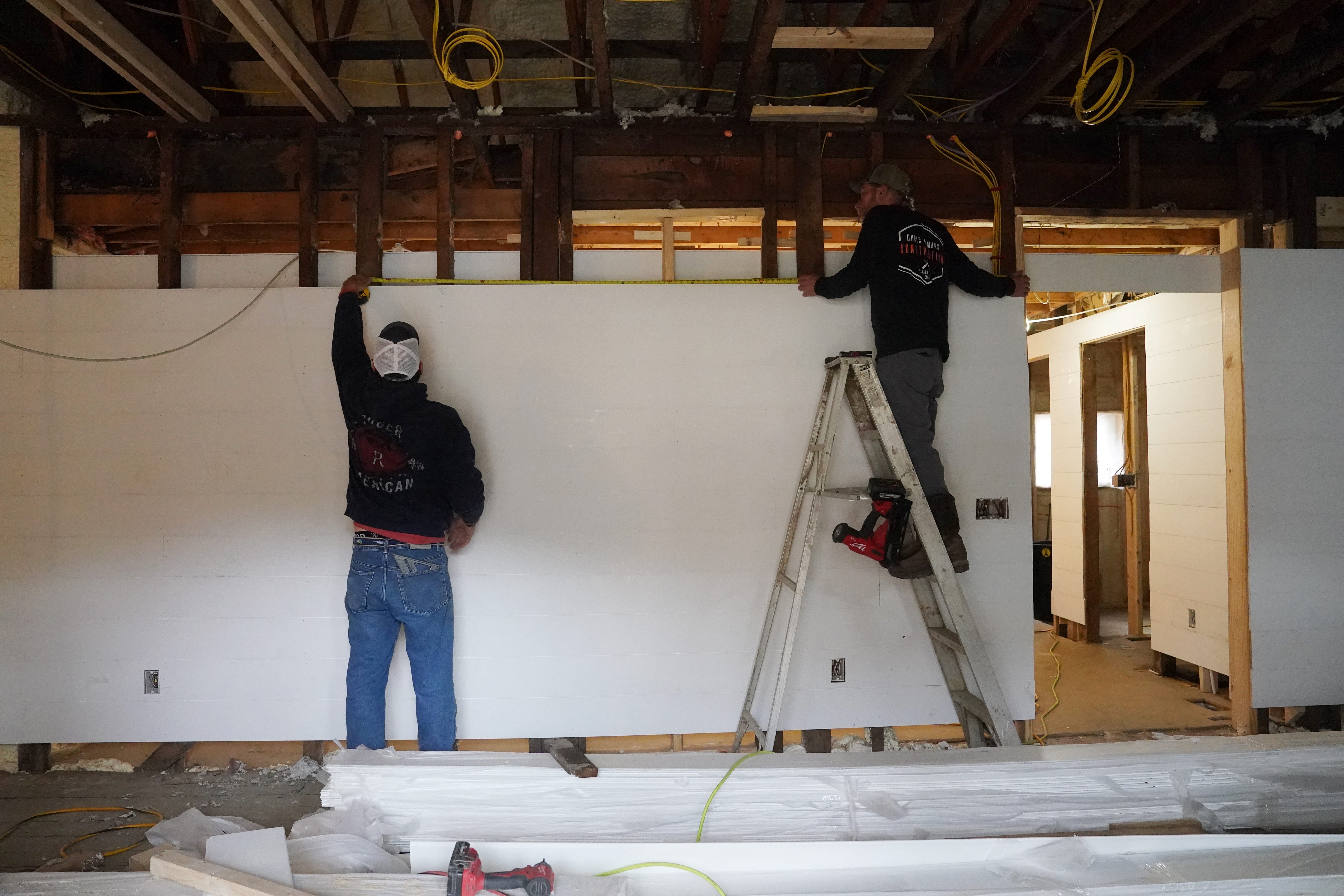 Homeowners delay maintenance until economy improves