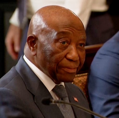 Trump compliments Liberian President's 'beautiful English,' the nation's official language