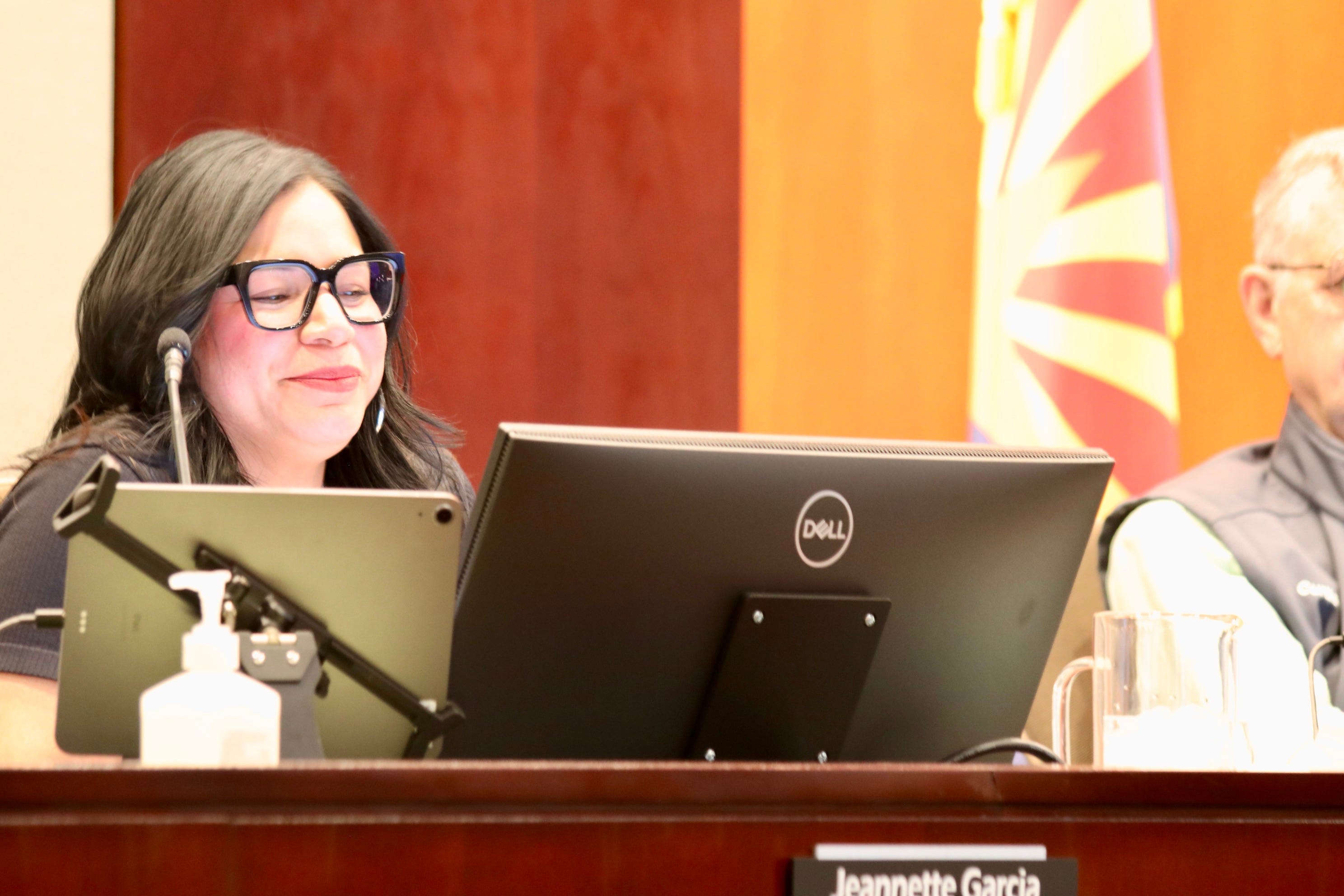 Maricopa County Sheriff's Office records show how the police became involved in an incident at the center of a lawsuit against an Avondale official.