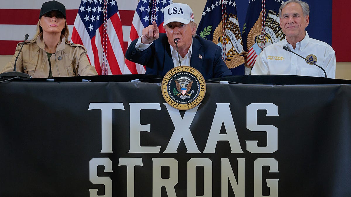 Daily Briefing: Redrawing Texas Daily Briefing: Redrawing Texas