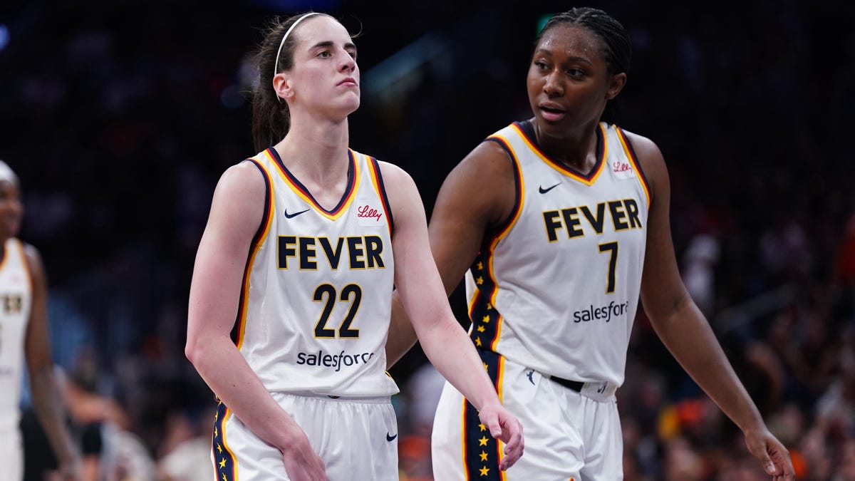 Fever need to dig deep to beat last-place Sun, then suffer apparent Caitlin Clark injury setback Fever need to dig deep to beat last-place Sun, then suffer apparent Caitlin Clark injury setback