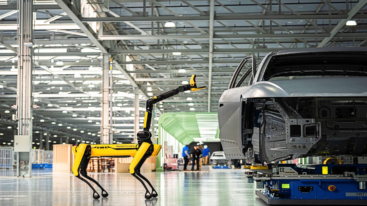 Are China’s ‘dark factories’ a glimpse of the auto industry’s future? Are China’s ‘dark factories’ a glimpse of the auto industry’s future?