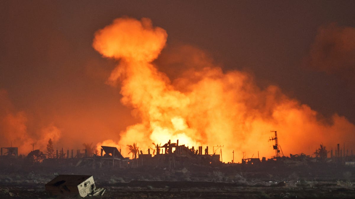 An explosion in Gaza is seen from the Israeli side of the Israel-Gaza border, July 24, 2025. REUTERS/Amir Cohen  TPX IMAGES OF THE DAY