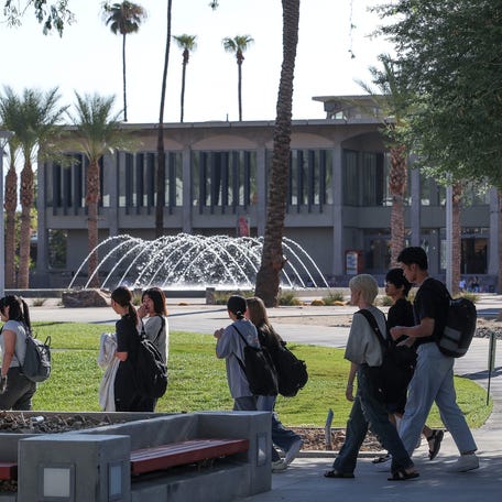Students walk around campus getting oriented on the first day of the fall semester at College of the Desert in Palm Desert, Calif., August 26, 2024.