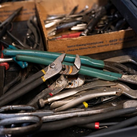 Students get a hands on experience using tools and racing cars when they join the Detroit Student Race Team, a 501c3 created by Andy Didorosi in 2022.