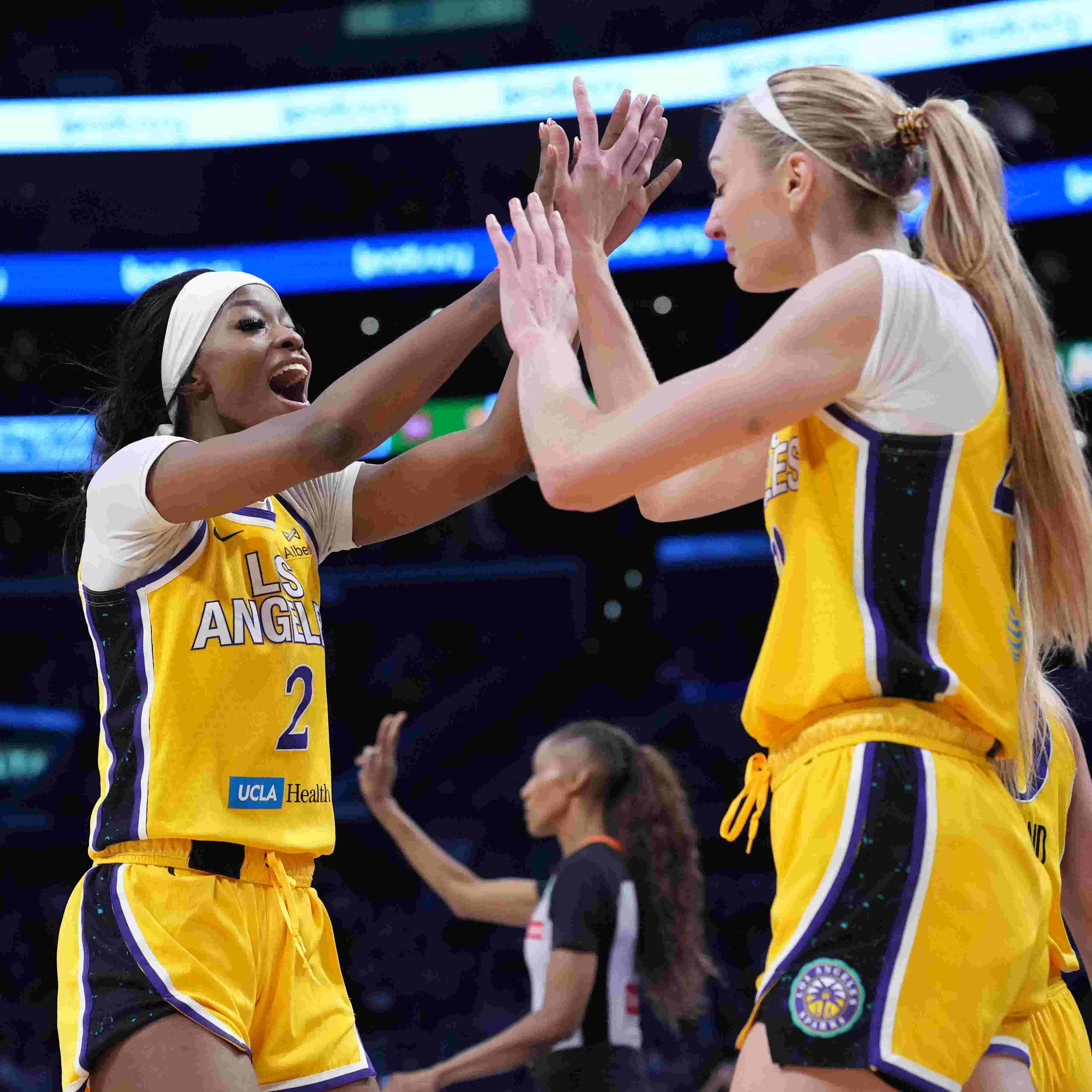 Fever Edges Sparks 76-75, Imperils Los Angeles Playoff Hopes