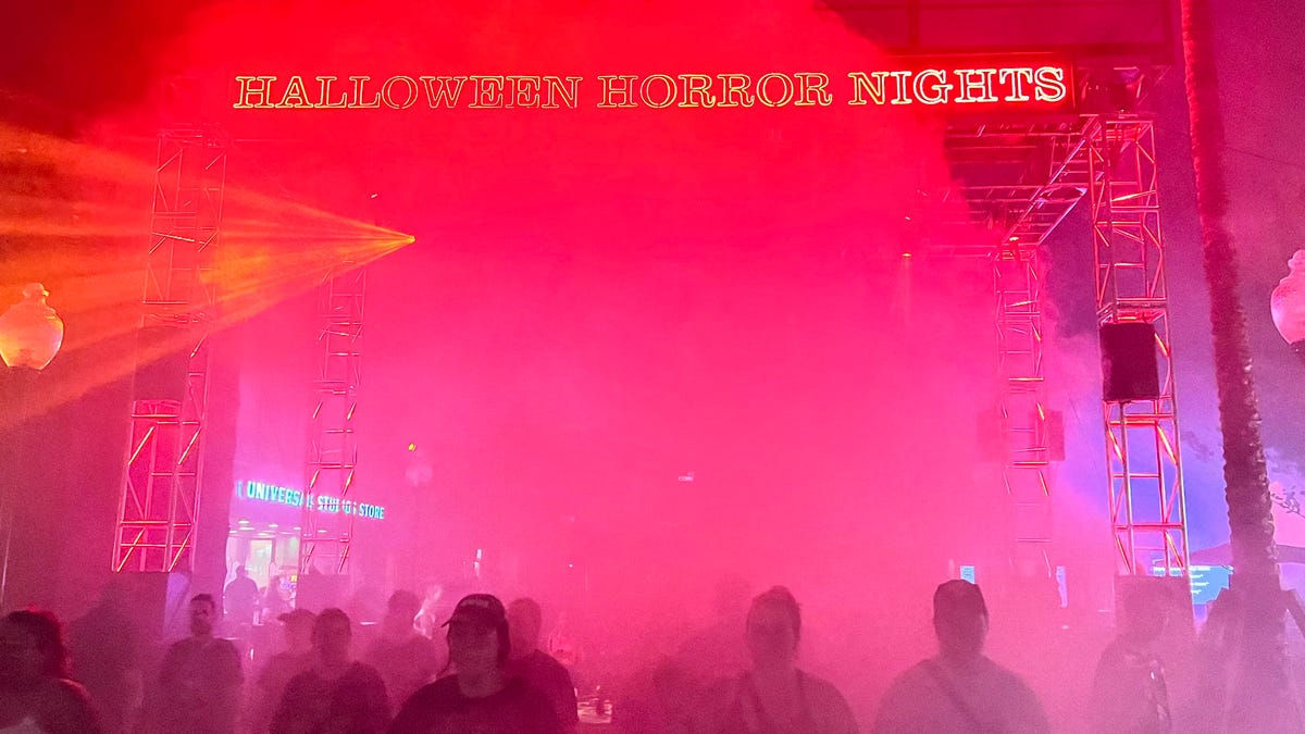 Jack’s back. Universal Orlando reveals first Halloween Horror Nights details.