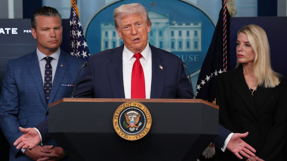 Trump's takeover of Washington, D.C. police stirs concern in Detroit: ...