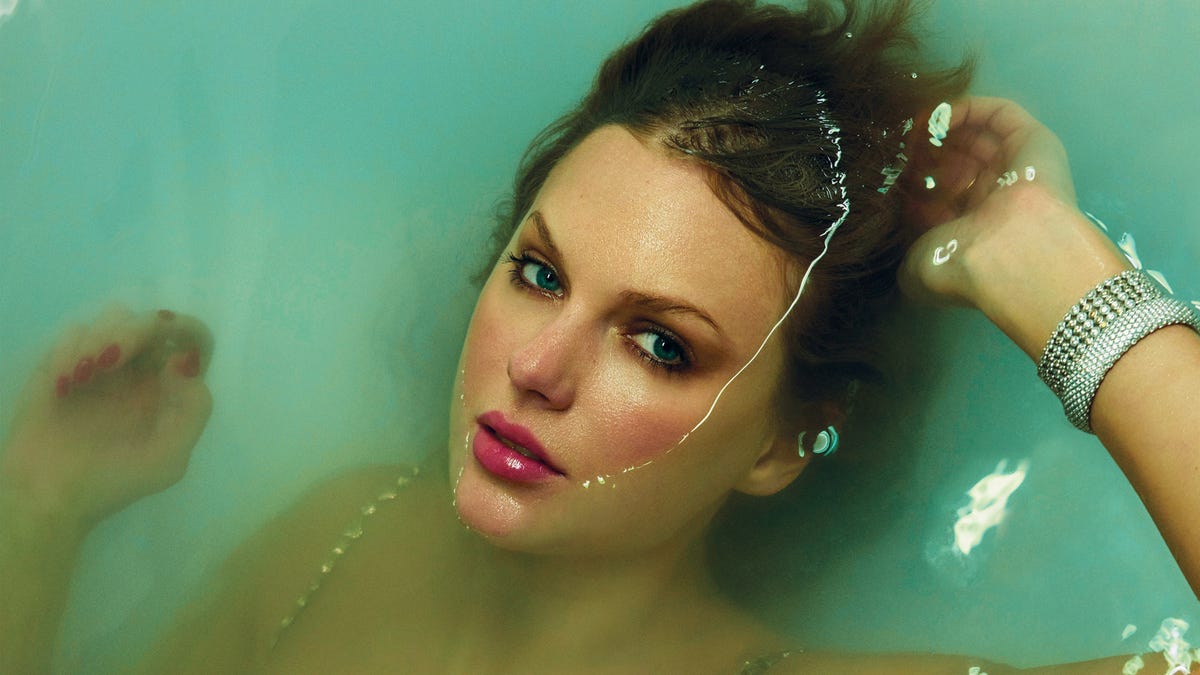 Taylor Swift The Life of a Showgirl