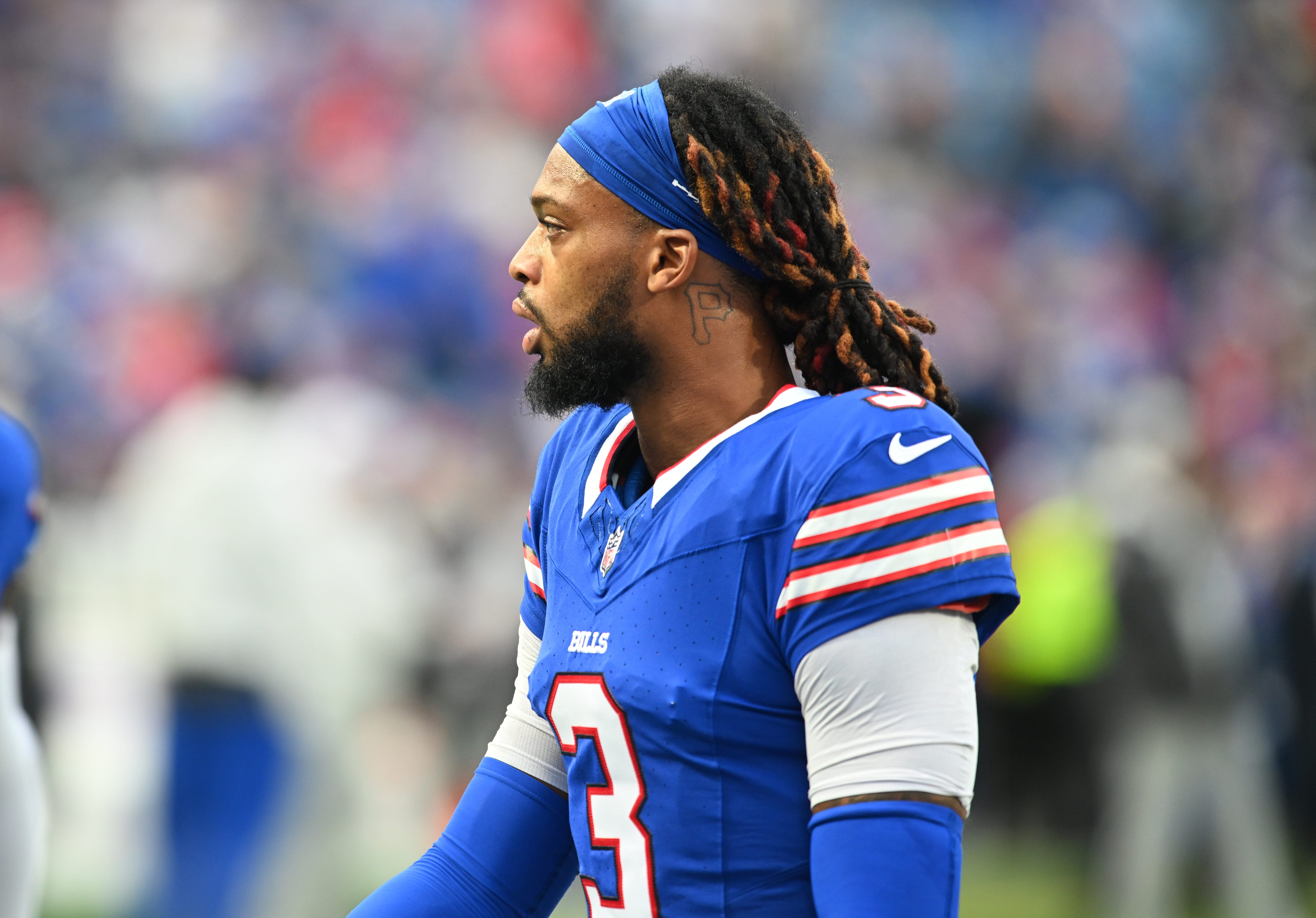 The Buffalo Bills signed safety Damar Hamlin to a one-year contract for the 2026 NFL season.