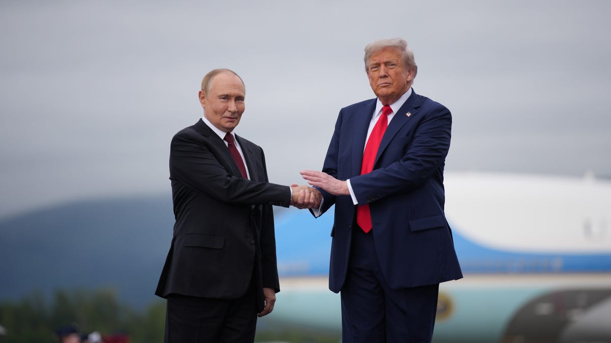 Live updates: Trump, Putin meet in Alaska summit