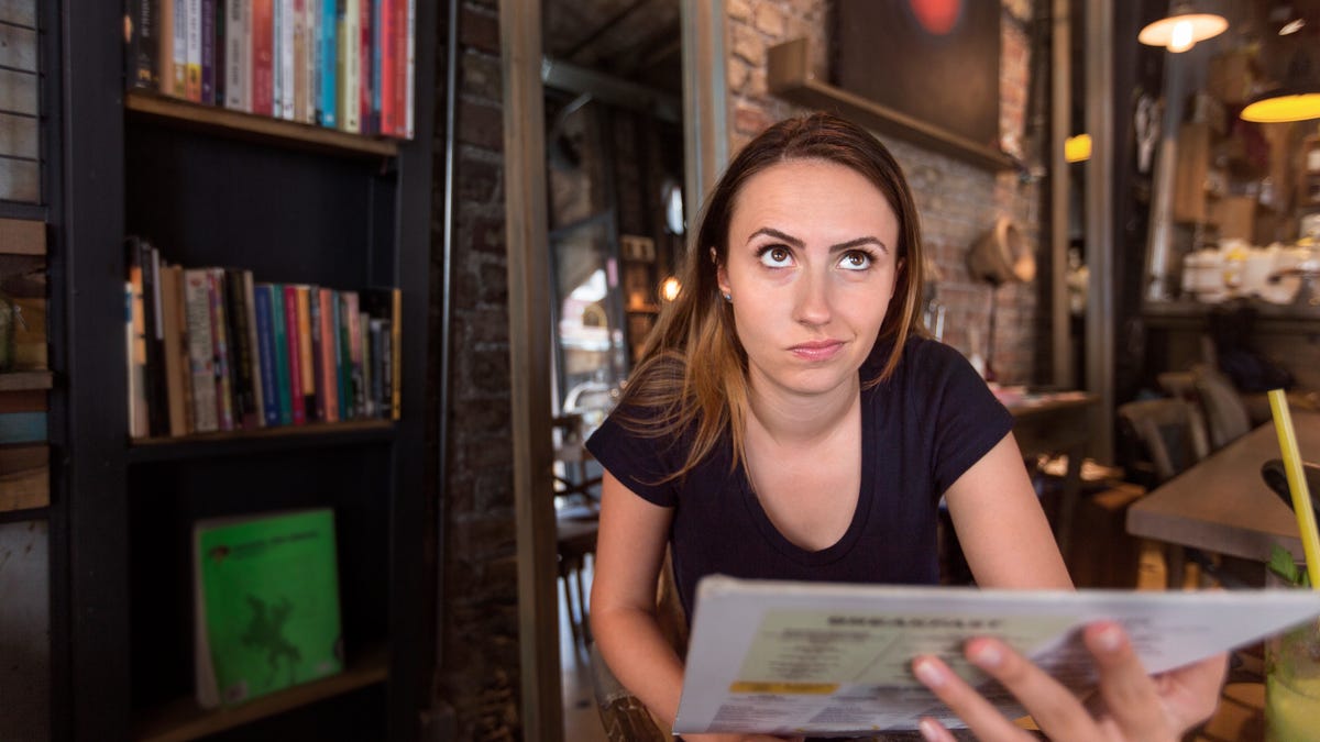 Rude service, long wait times and a sticky menu are enough to cause some U.S. diners to walk out of a restaurant or not return.