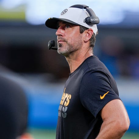 Aug 21, 2025; Charlotte, North Carolina, USA; Pittsburgh Steelers quarterback Aaron Rodgers (8) during the first quarter Carolina Panthers at Bank of America Stadium. Mandatory Credit: Jim Dedmon-Imagn Images
