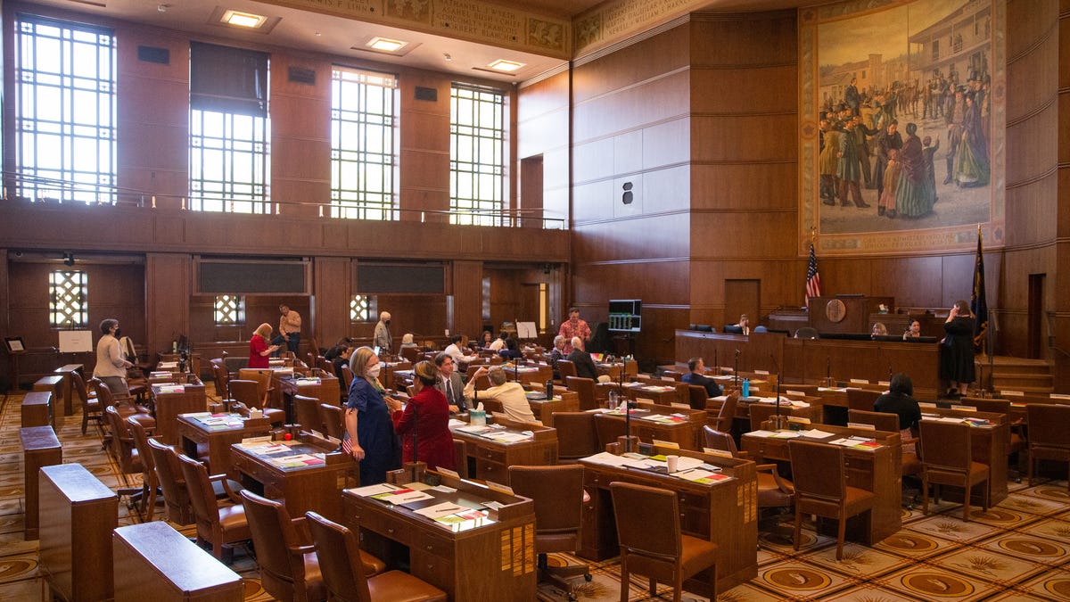 Live: Day 2 of the Oregon Legislature’s special session on transportation Live: Day 2 of the Oregon Legislature’s special session on transportation