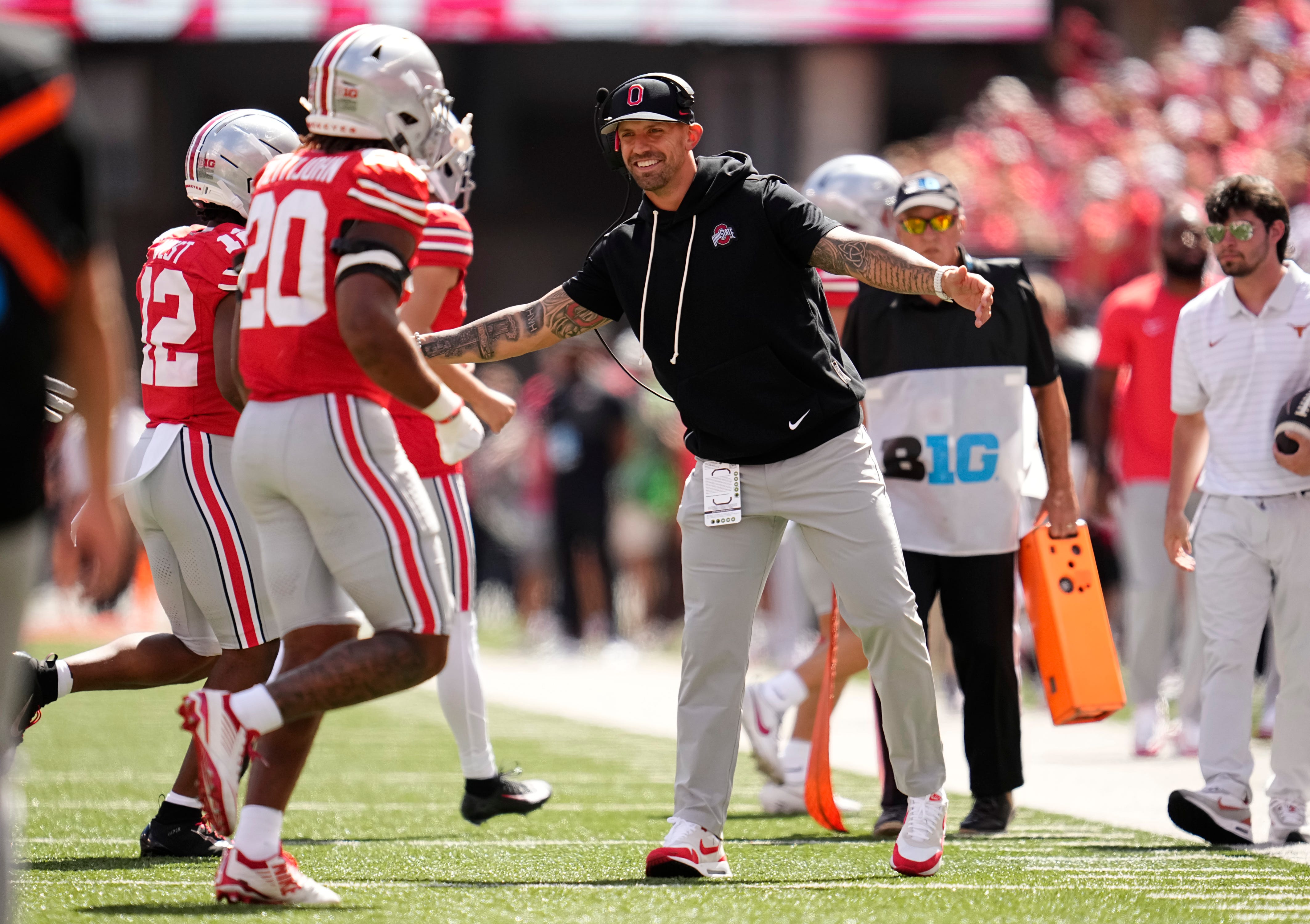 Ohio State linebackers coach James Laurinaitis talks spring ball, more