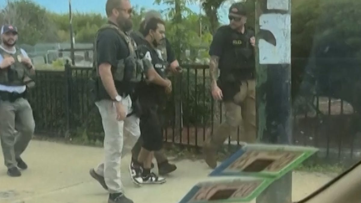 20250909_VPC_FEDERAL OPERATIONS BEGIN IN CHICAGO_THUMB.00_00_03_17.Still004.jpg