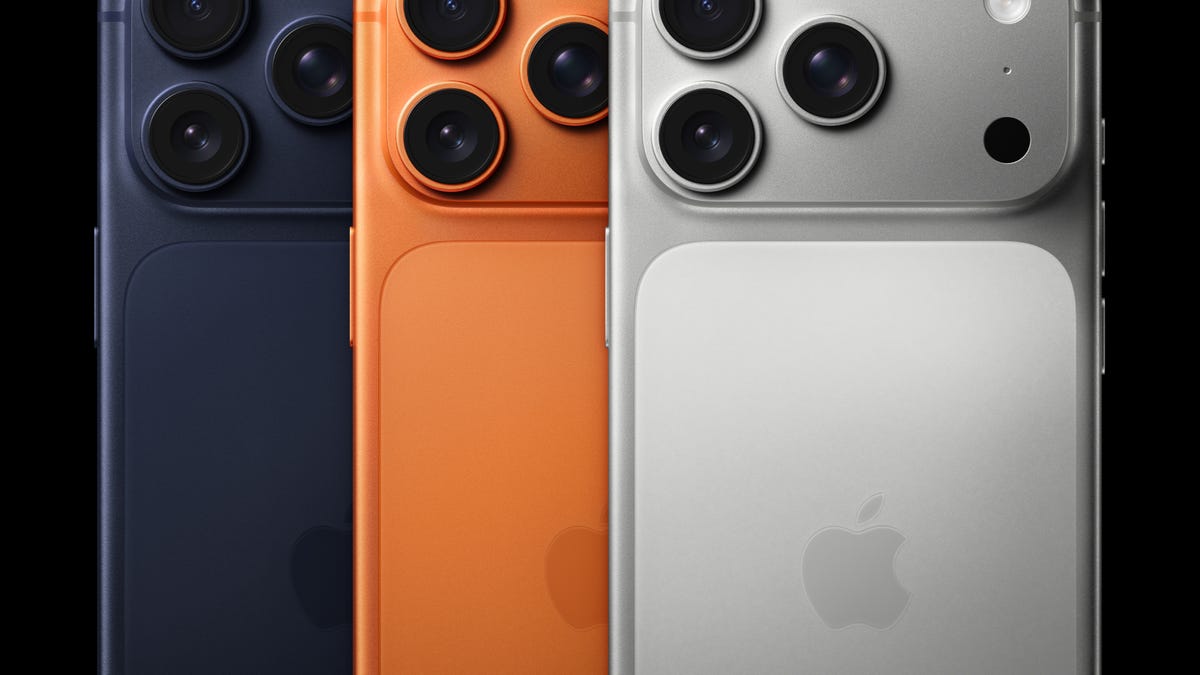 Apple iPhone 17 Pro color lineup