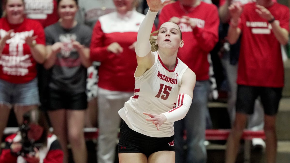 Wisconsin vs UW-Milwaukee volleyball takeaways: Badgers win without hesitation Wisconsin vs UW-Milwaukee volleyball takeaways: Badgers win without hesitation