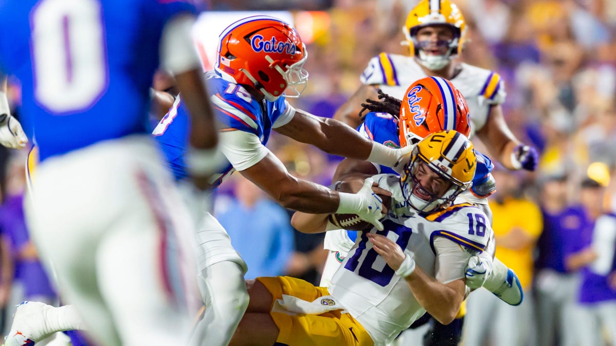 2026 NFL mock draft has Saints picking LSU QB Garrett Nussmeier, but is he worth it? thumbnail