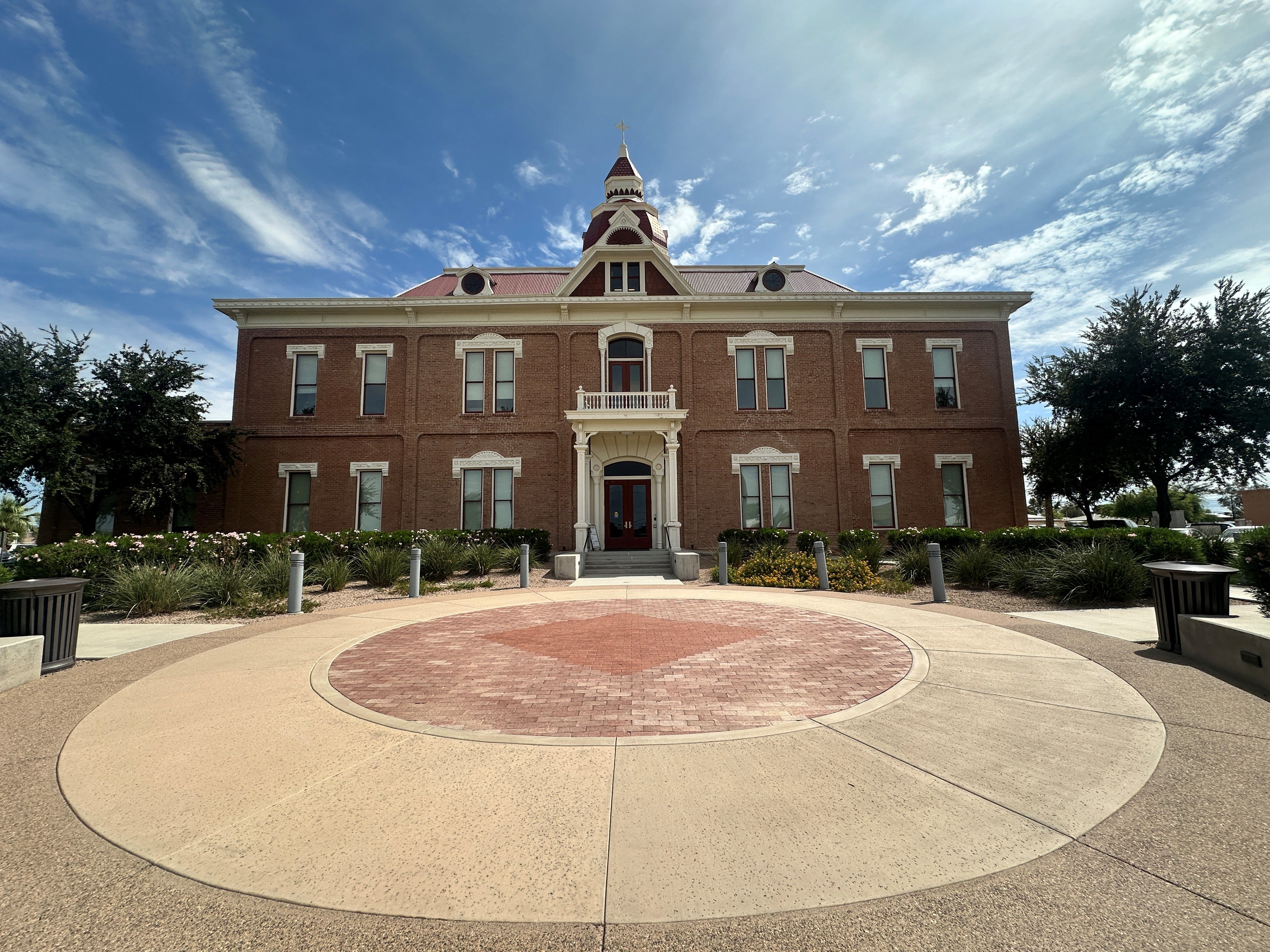 The vote by the Board of Supervisors to a file lawsuit against Pinal County Attorney Brad Miller deepens a battle over Miller’s 287(g) agreement