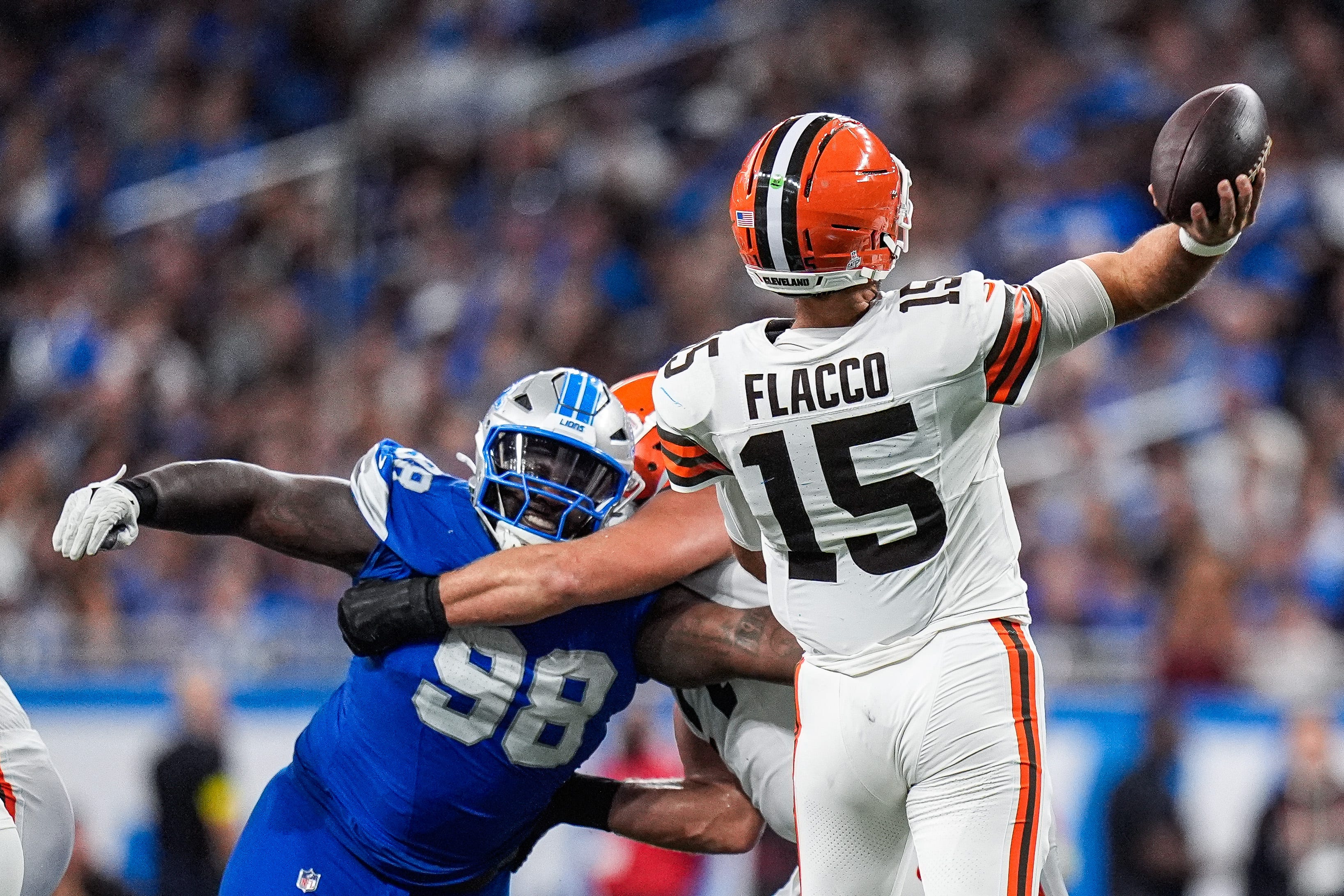 Former Detroit Lions defensive tackle DJ Reader is leaving the team in free agency to sign with the New York Giants.