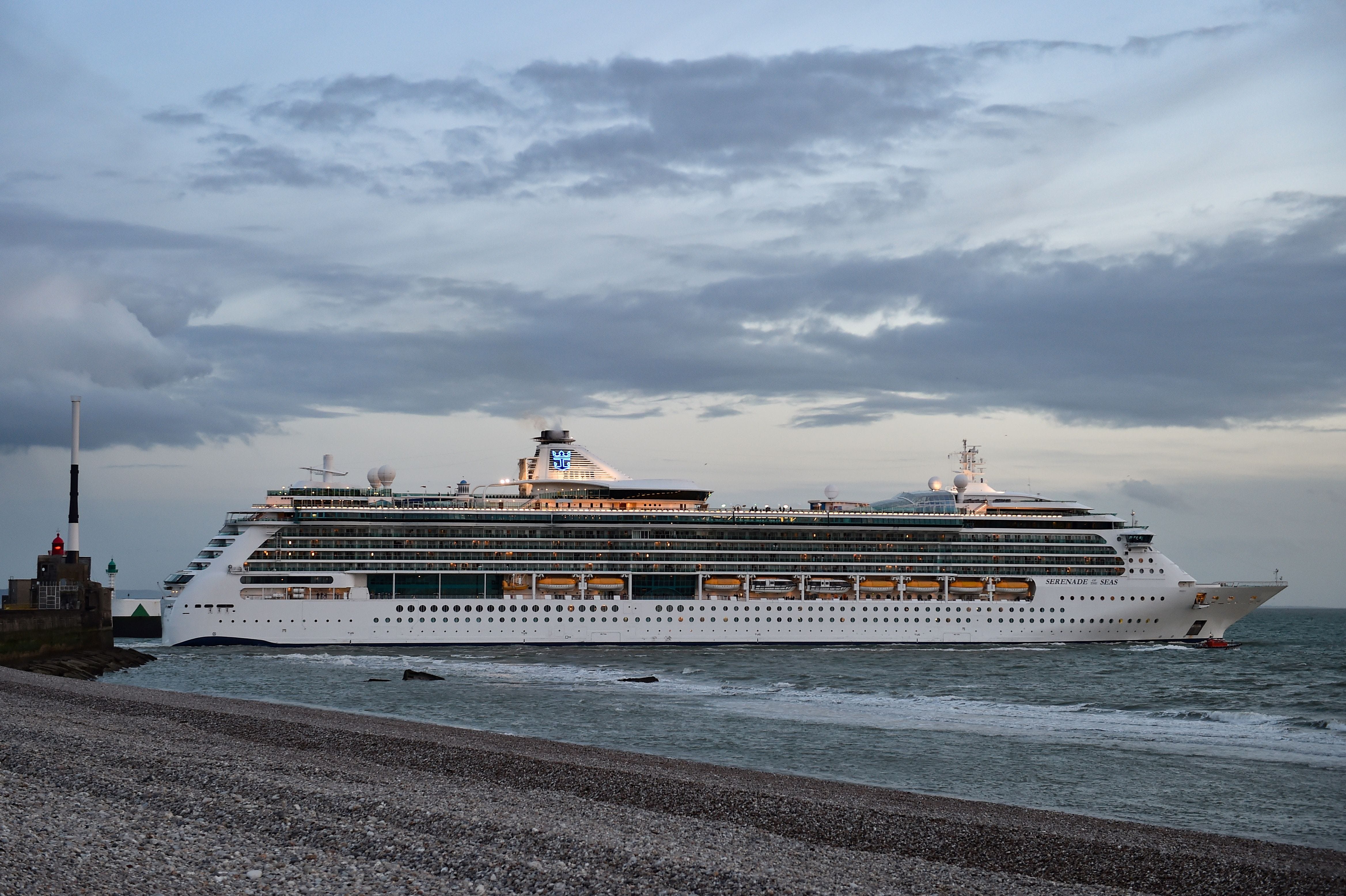 Cruise ship gastrointestinal illness outbreaks surpass 2024 with new Royal Caribbean cases