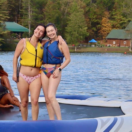 Each day, there are optional 7:30 a.m. early riser activities — I participated in a cold plunge into the lake, made less intimidating by the promise of hot chocolate afterwards. Others chose sunrise yoga, an early morning hike, pilates or a guided breathwork meditation.