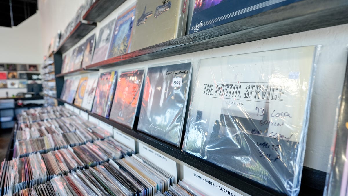 Guestroom Records’ Edmond location to open Oct. 4 Guestroom Records’ Edmond location to open Oct. 4