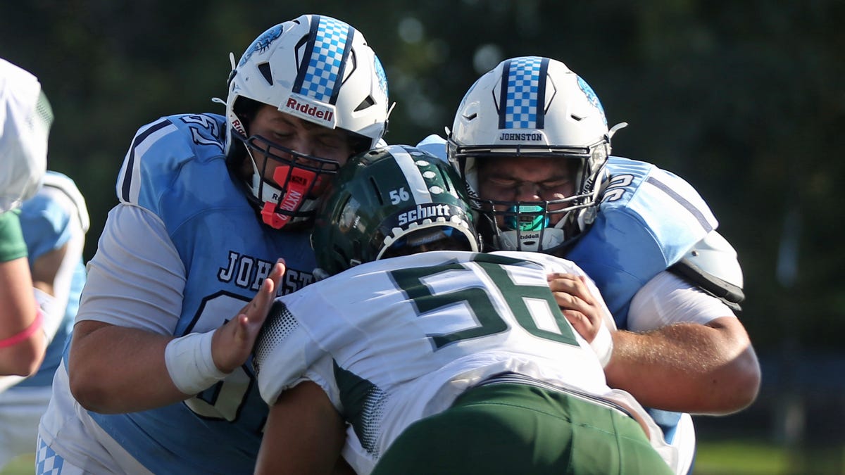 Eric Rueb comes up with an easy fix for football realignment in his Week 7 football picks column Eric Rueb comes up with an easy fix for football realignment in his Week 7 football picks column