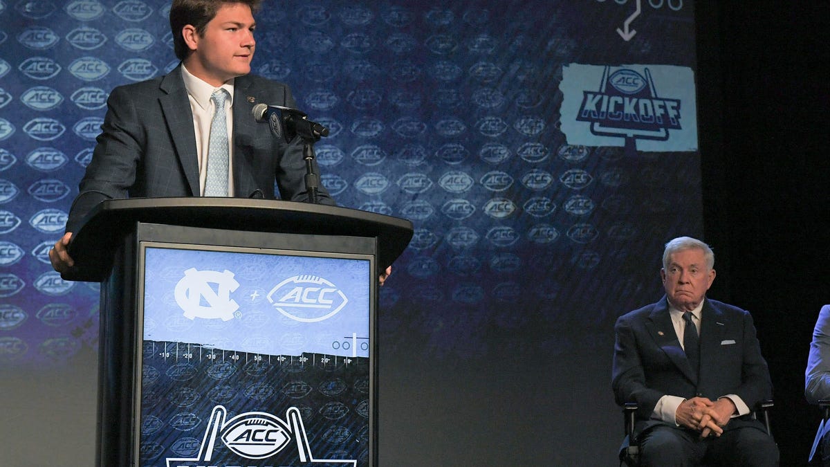 Mack Brown shows love to Drake Maye with timely social media post Mack Brown shows love to Drake Maye with timely social media post