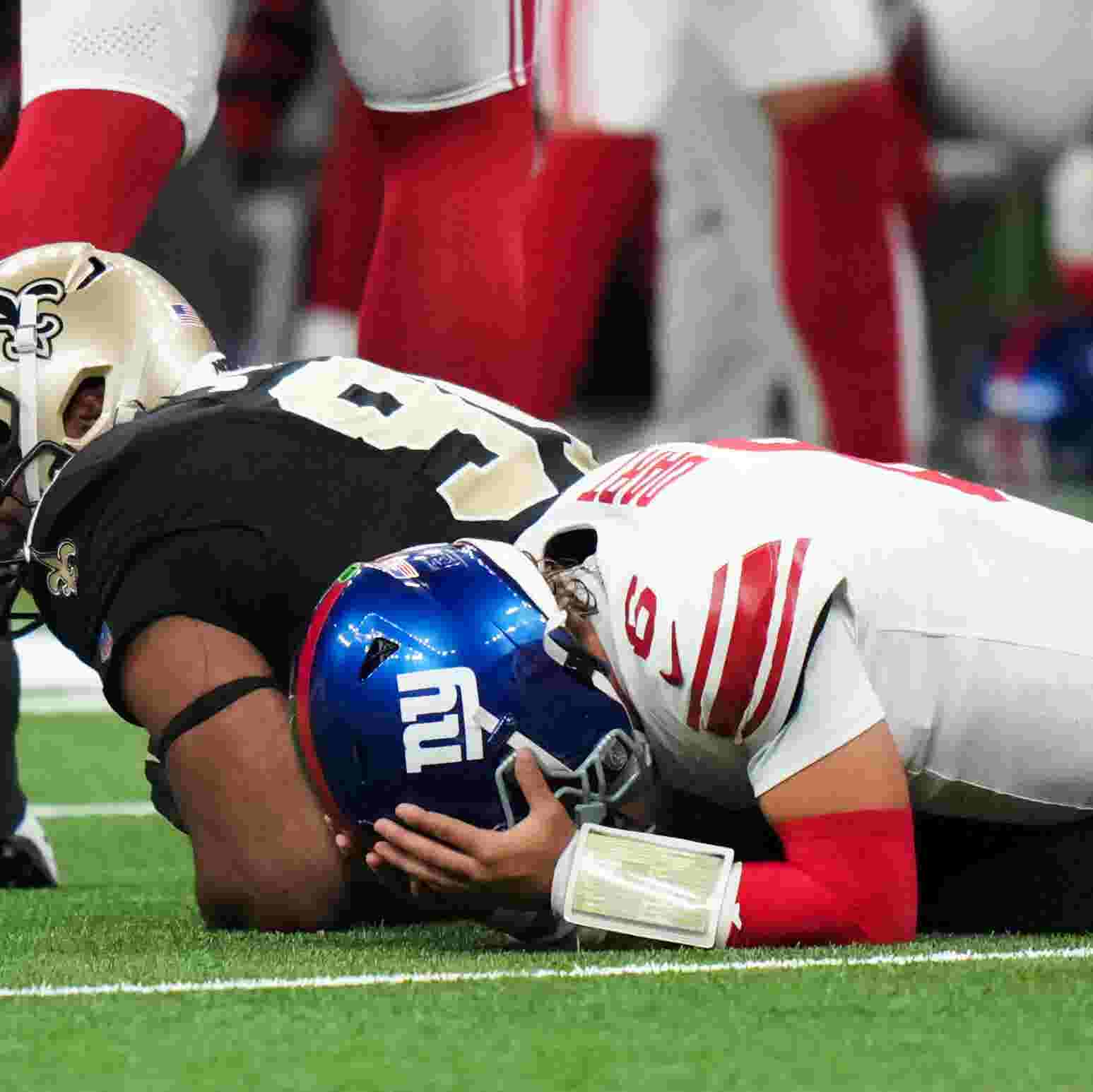 Multiple NFL Upsets End Week Five Undefeated Runs
