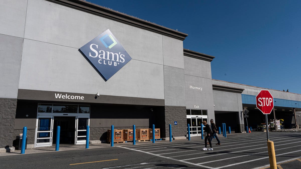 Sam's Club is changing its Sunday store hours, beginning this weekend