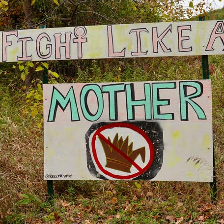 A sign near Burlington, Vermont, asks passersby to 