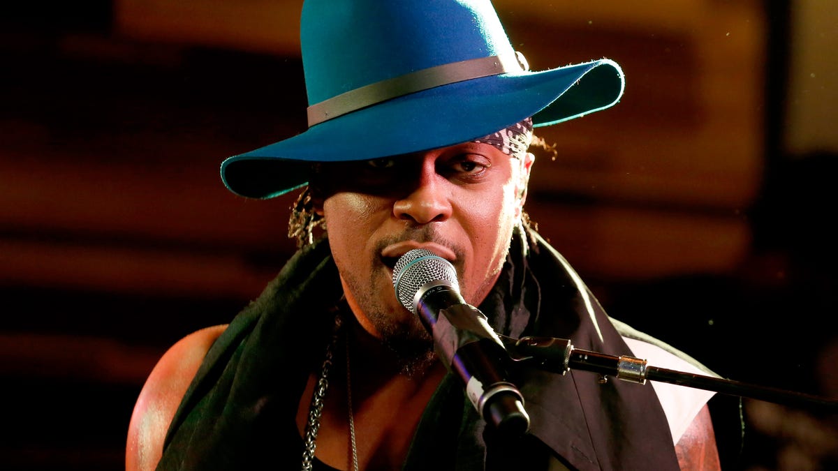 D'Angelo performs onstage during the Samsung Supper Club at SXSW 2015 in Austin, Texas, on March 15, 2015.