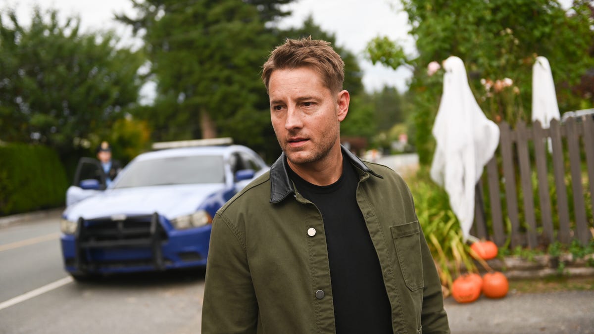 ‘Tracker' returning for Season 3. Here's how to watch. thumbnail