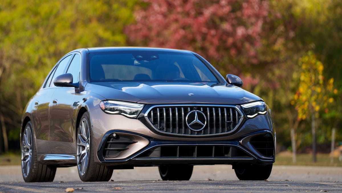 Why do luxury cars smell so good? Why do luxury cars smell so good?