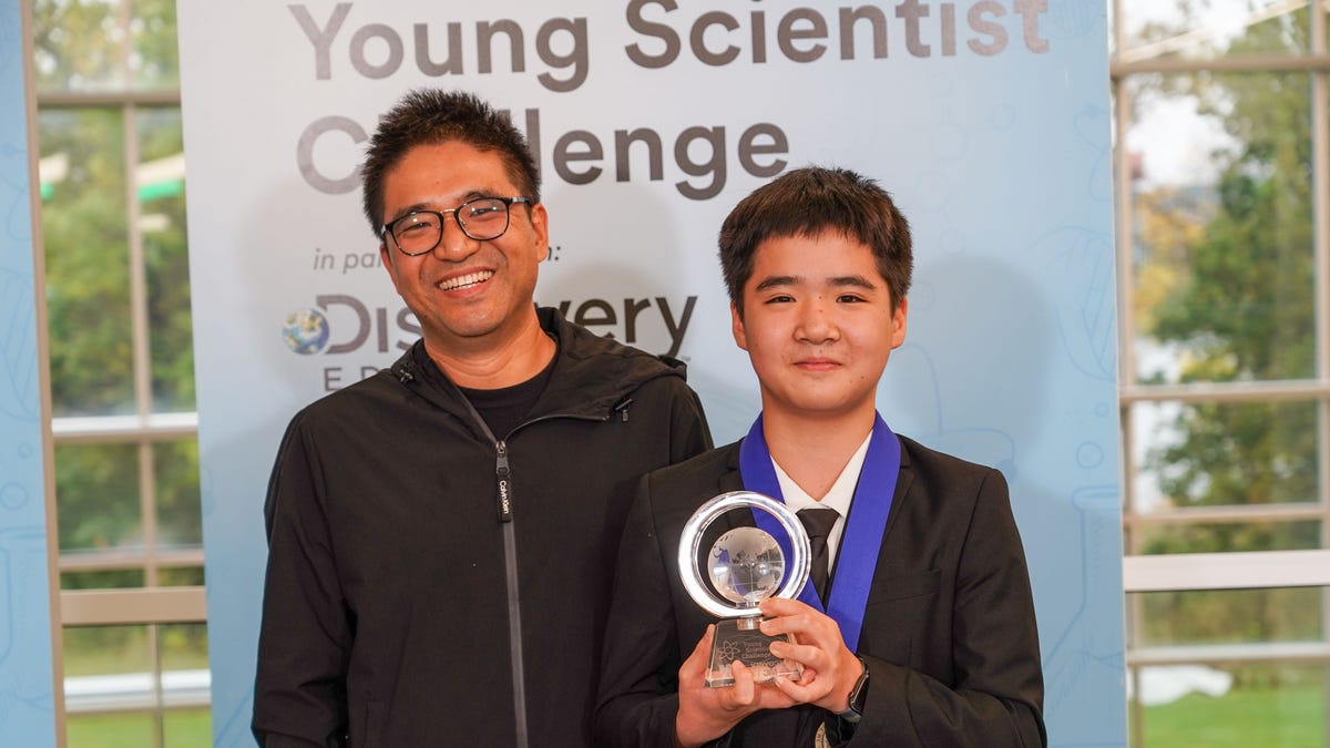 This 13-year-old invented a brand new expertise to assist his grandma This 13-year-old invented a brand new expertise to assist his grandma