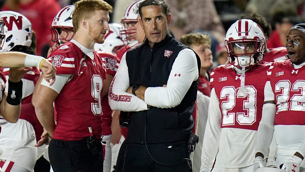 Big Ten Football Roundtable: Is Luke Fickell's time running out at Wisconsin? Big Ten Football Roundtable: Is Luke Fickell's time running out at Wisconsin?