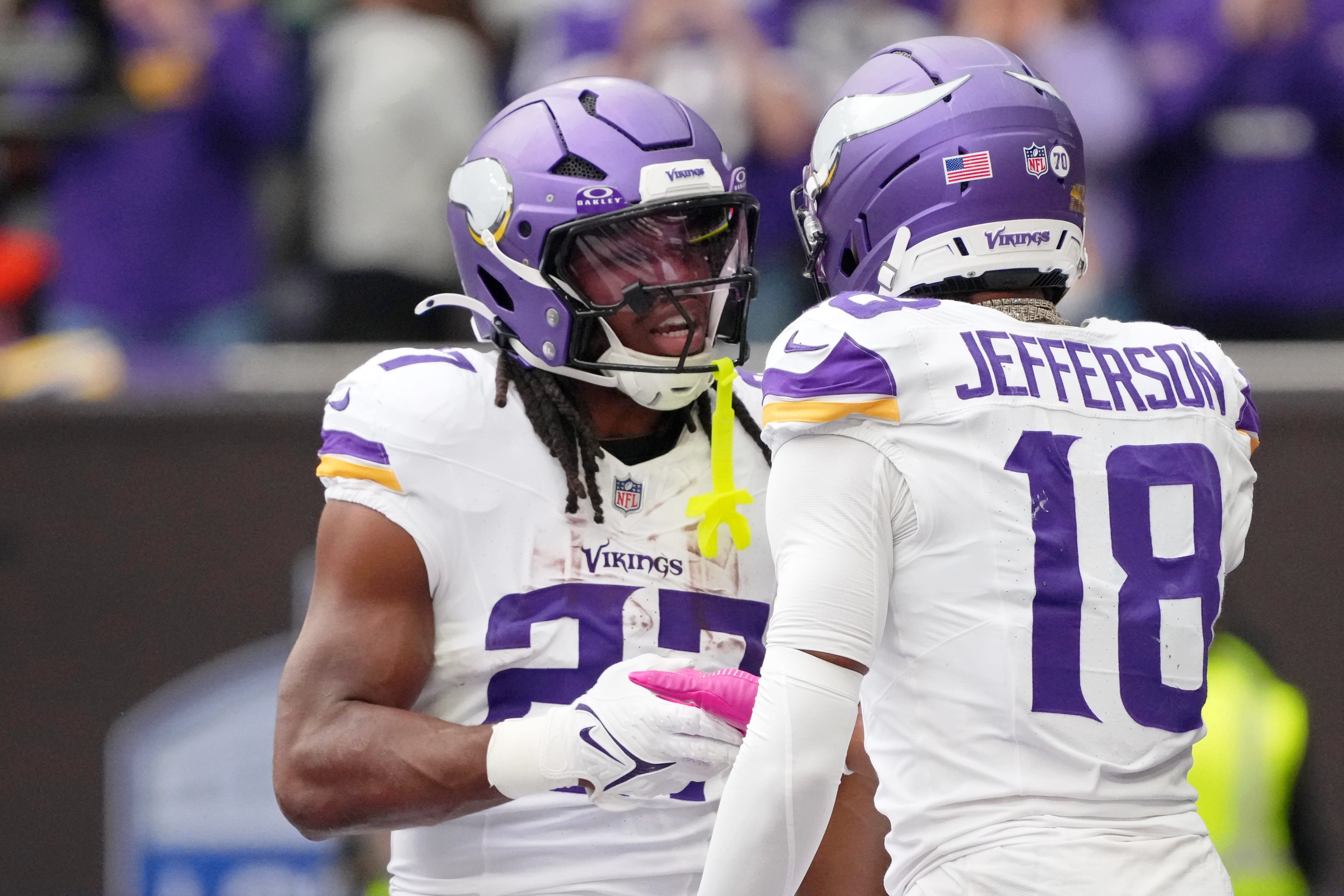 Justin Jefferson nearing NFL Royalty on Sunday