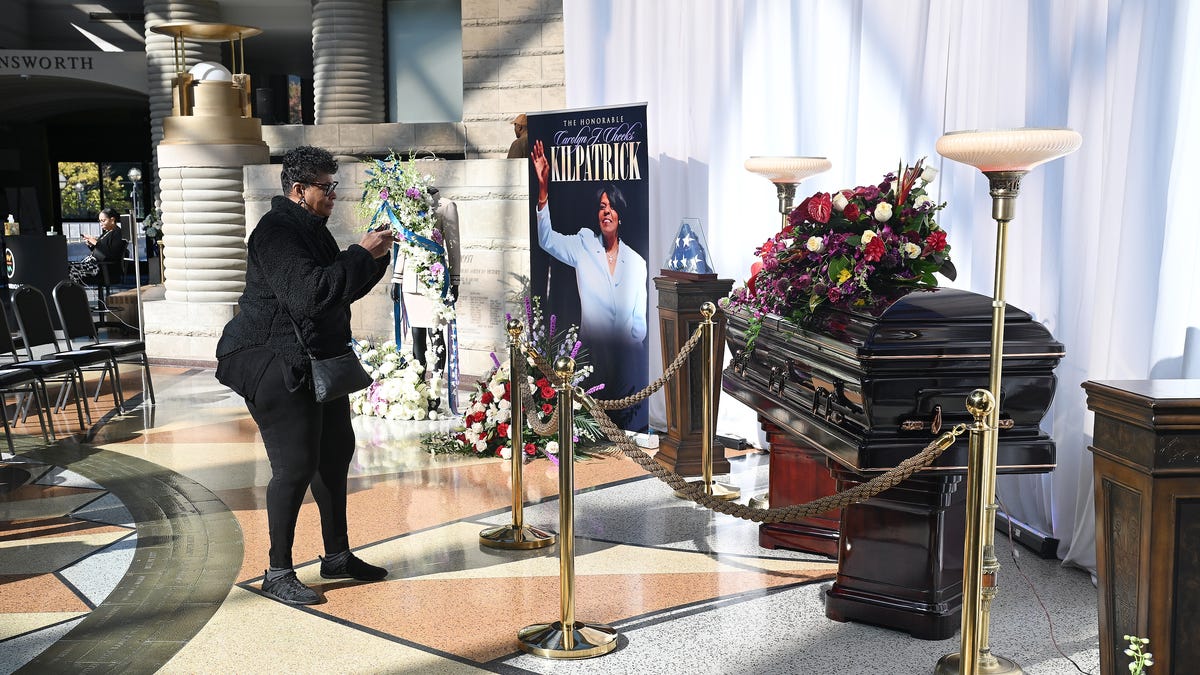 Former congresswoman Carolyn Cheeks Kilpatrick lying in state at Wright Museum Former congresswoman Carolyn Cheeks Kilpatrick lying in state at Wright Museum