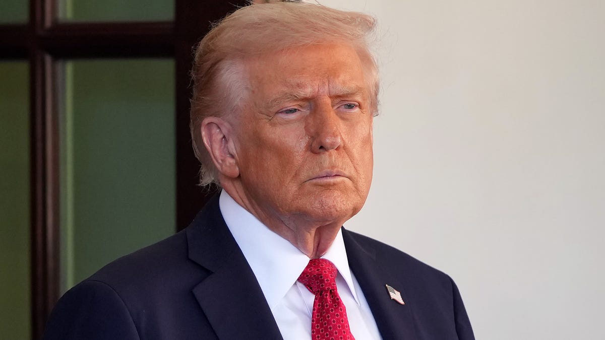 WASHINGTON, DC - OCTOBER 20: U.S. President Donald Trump waits for the arrival of Prime Minister of Australia Anthony Albanese at the White House on October 20, 2025 in Washington, DC. Albanese is visiting the U.S. Capital to meet with President Trump and later visit the Pentagon. (Photo by Kevin Dietsch/Getty Images)