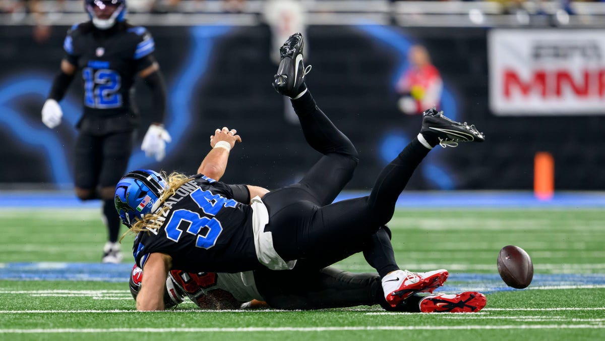 Why did officials go to monitor twice in Lions vs. Bucs? Pool report offers explanation Why did officials go to monitor twice in Lions vs. Bucs? Pool report offers explanation