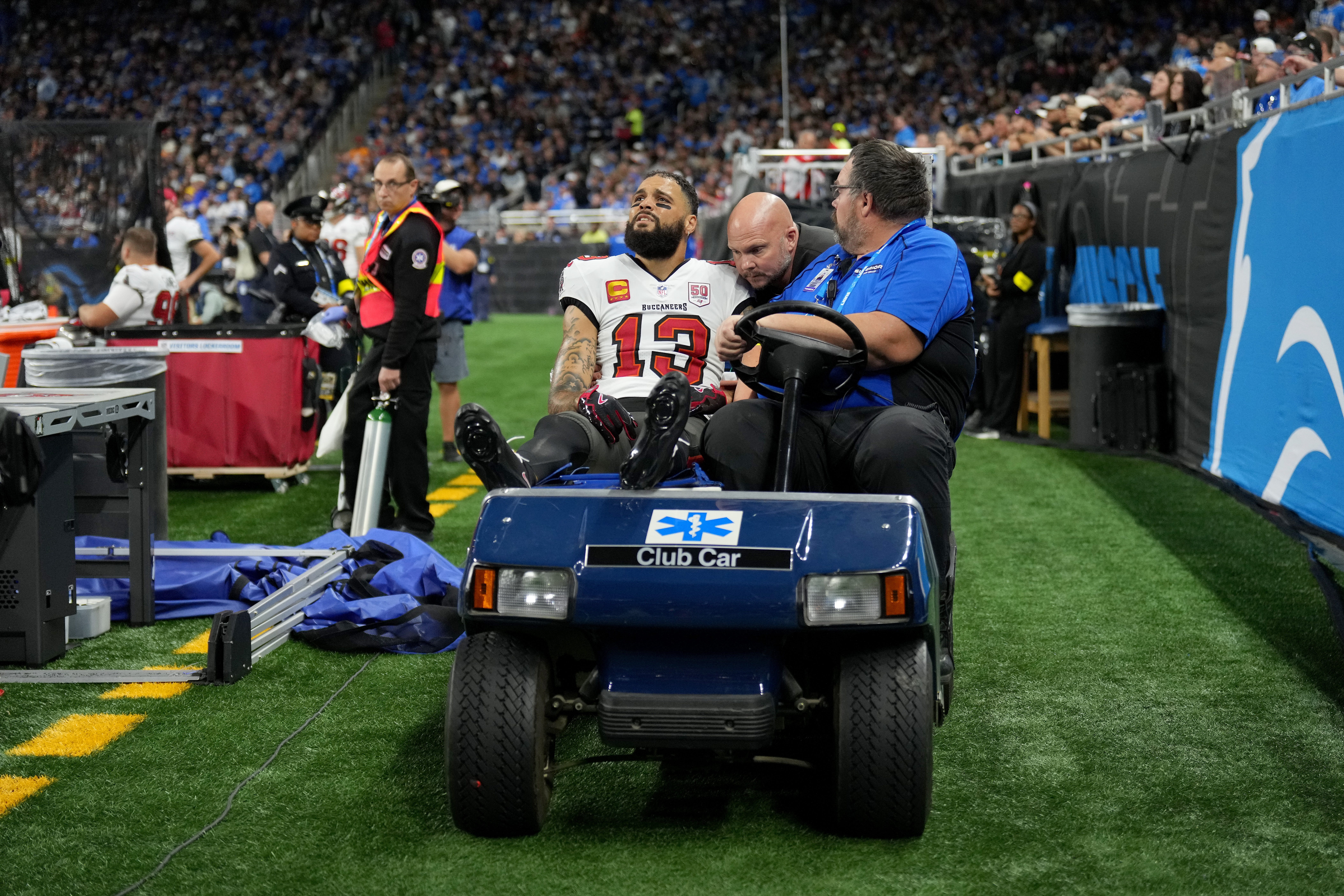 Mike Evans injury update: Buccaneers WR suffered broken collarbone vs. Lions in Week 7