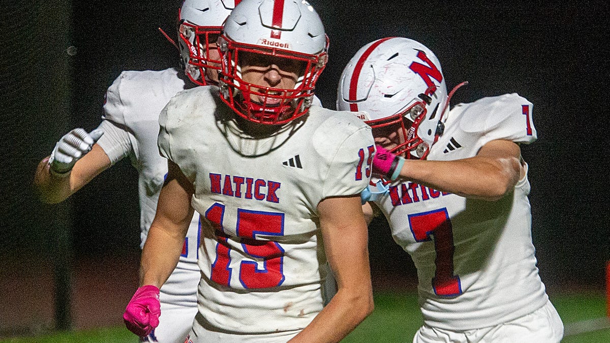 Ranking the top 25 MIAA high school football teams in Massachusetts ahead of Week 9 Ranking the top 25 MIAA high school football teams in Massachusetts ahead of Week 9