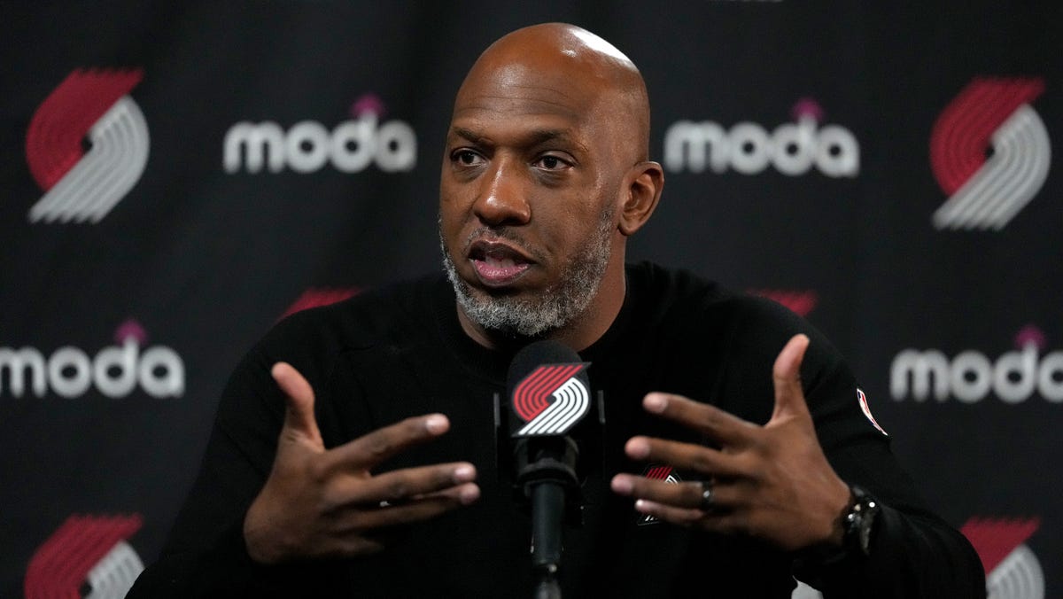 J.B. Bickerstaff 'hates to see' what long-time friend Chauncey Billups is ...