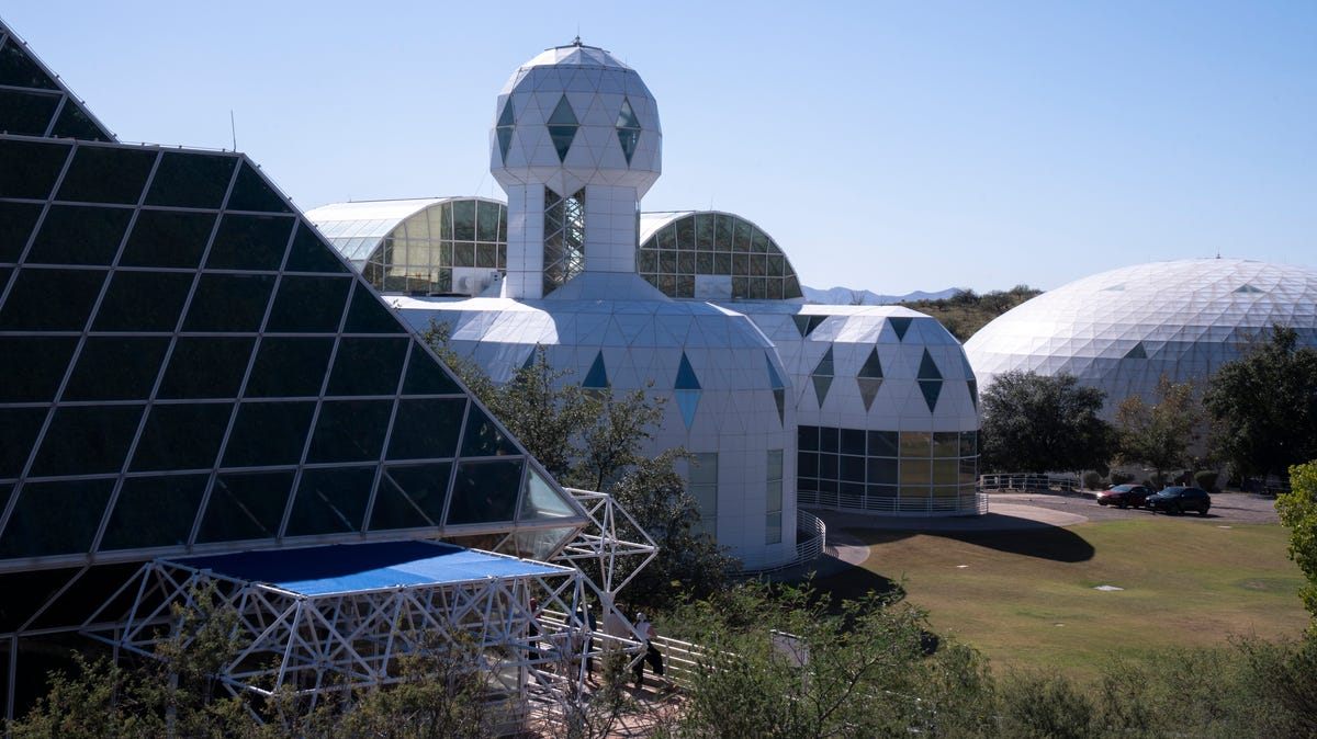 Arizona’s Biosphere 2 is now home to endangered Sonoyta pupfish Arizona’s Biosphere 2 is now home to endangered Sonoyta pupfish