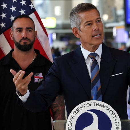 Transportation Secretary Sean Duffy urged Congress to pay air traffic controllers and said flight delays will worsen during shutdown.