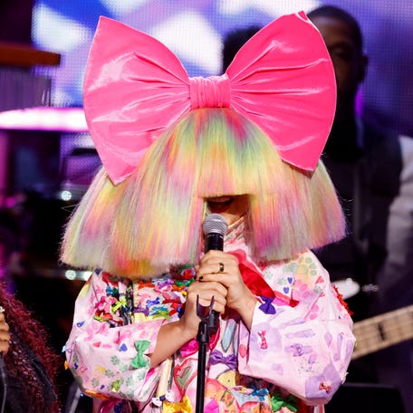Chaka Khan and Sia perform during the 38th annual Rock & Roll Hall of Fame Induction Ceremony in Brooklyn, New York.