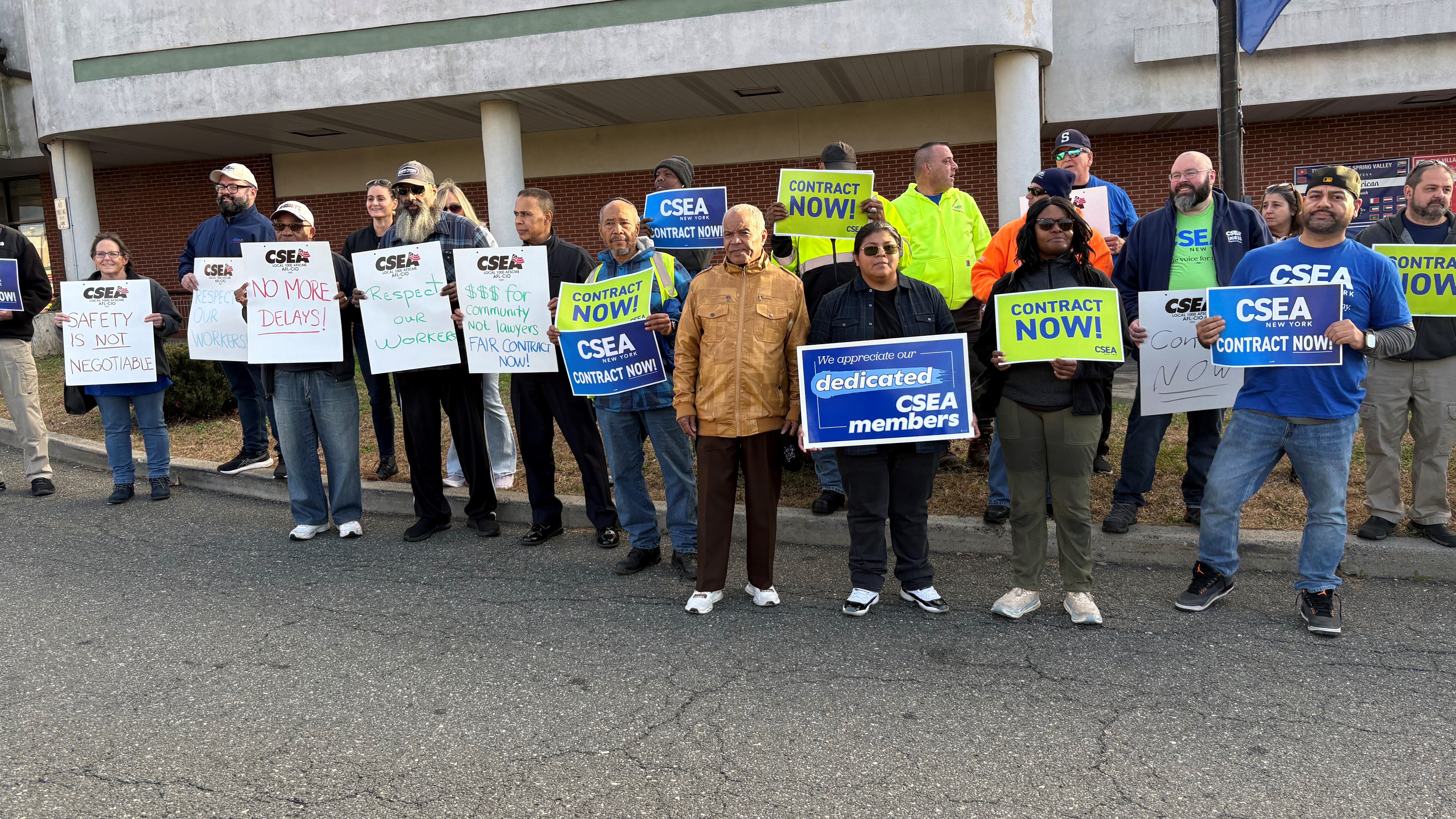 Spring Valley CSEA workers rally after 7 years without contract